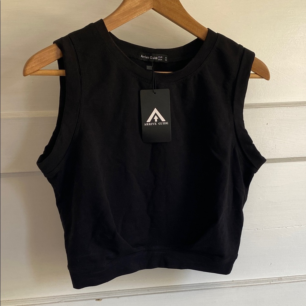 NWT Arrive Guide Black Women's Crop Top size small